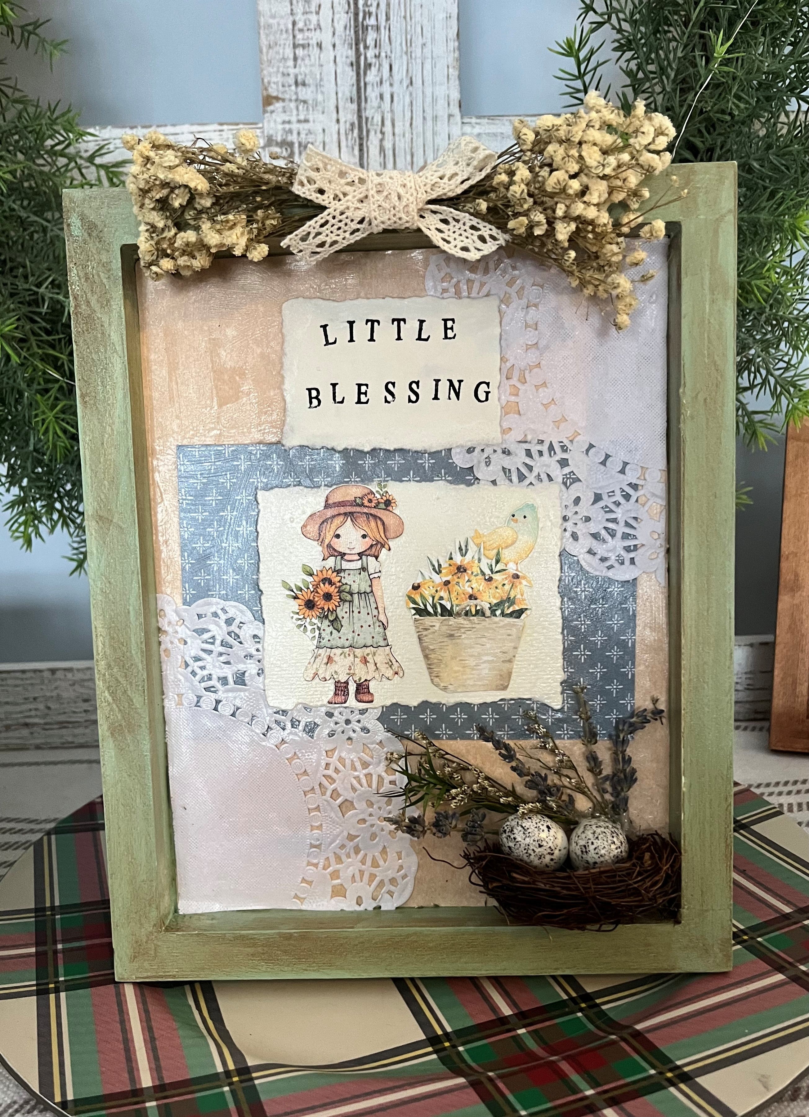Vintage Girl Decor